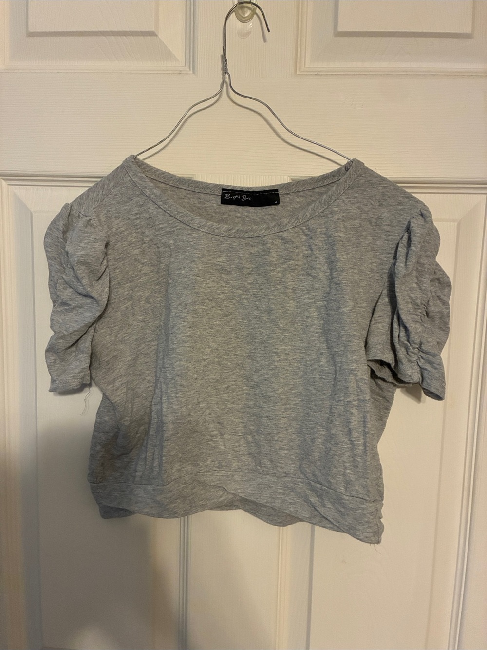 Light Grey Puff-Sleeve Cropped Top - Women's Casual Tee